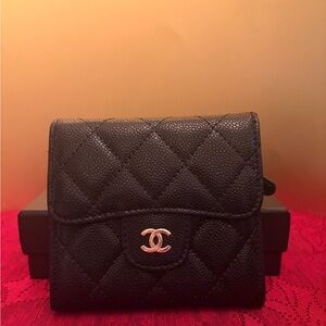 Luxury Black Quilted Wallet with Gold Accent